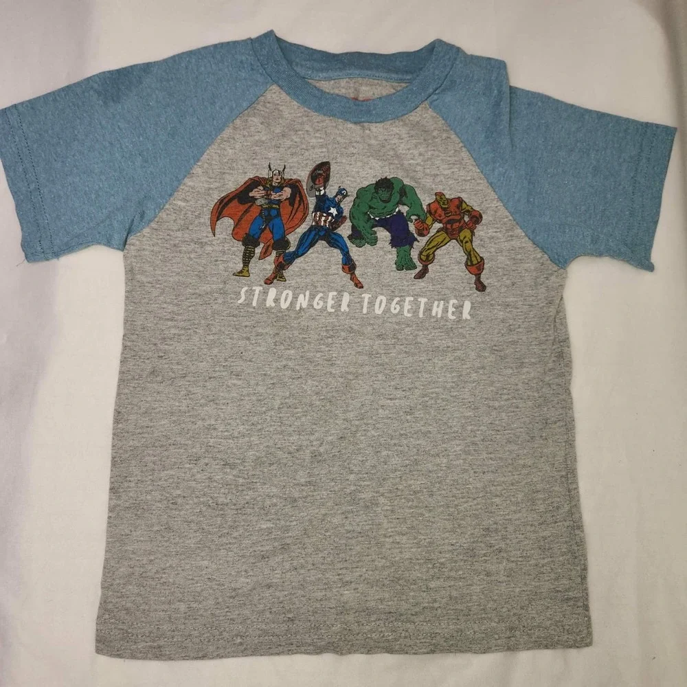 Boys Clothing Lot of 7 Adidas PUMA Marvel Shirts & Shorts Size 4